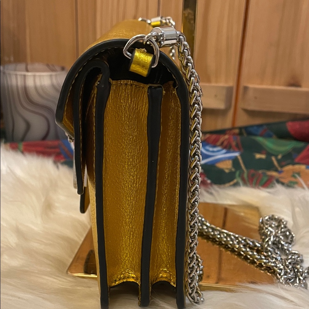 💜Coccinelle Vibrant Yellow Crossbody Bag with Chain Strap - Picture 4 of 16